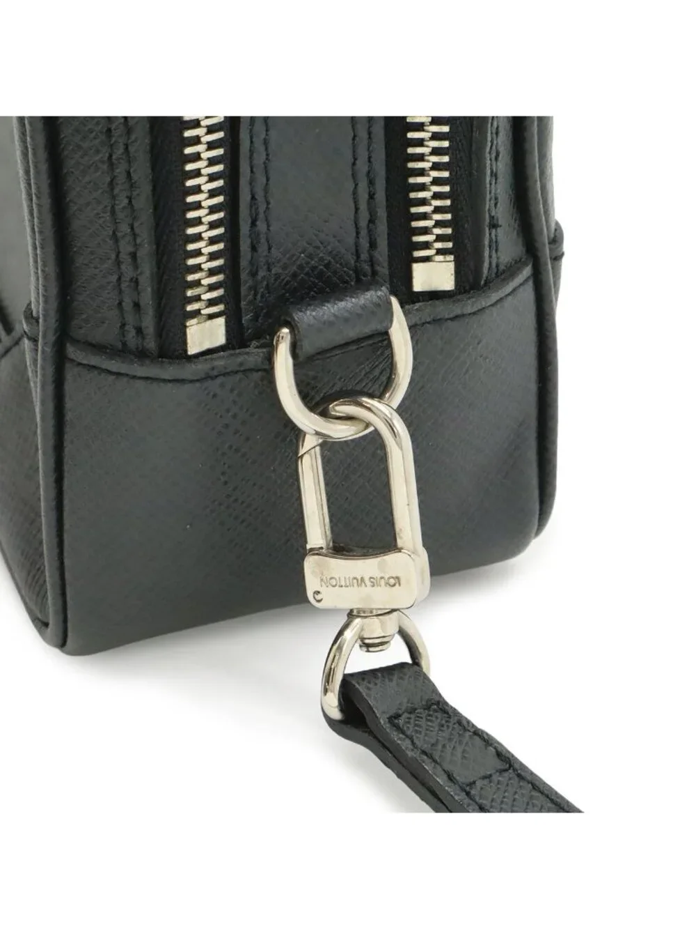 Louis Vuitton Taiga Pavel Clutch Leather Ardoise Black Silver